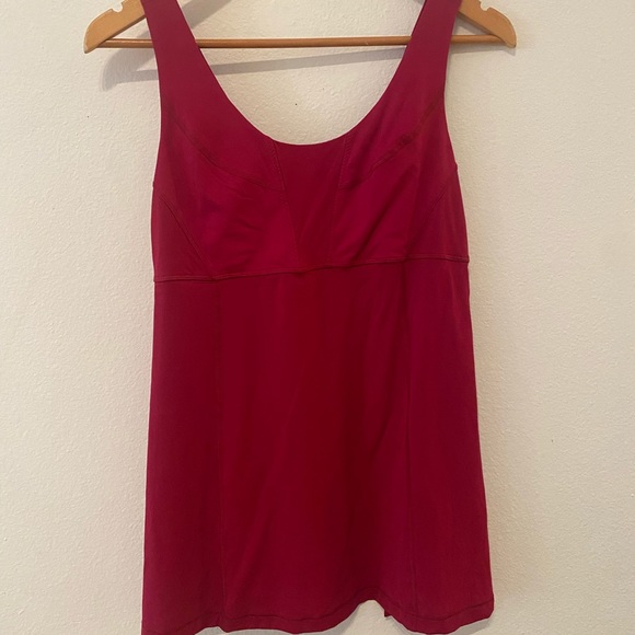 Lululemon Wrappers Delight Tank Top Red 8 Loose - Picture 4 of 10